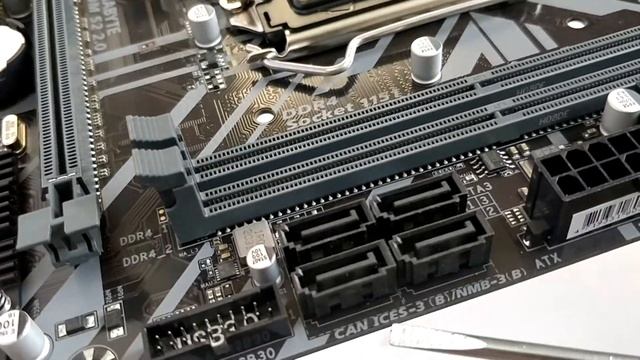 H310M S2 Motherboard Review & Unboxing | intel 8th Gen | DDR4 Motherboard | GIGABYTE LAG 1151 смотреть онлайн