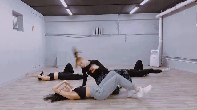 VNARA - 'SLAY QUEEN' DANCE PRACTICE VIDEO смотреть онлайн