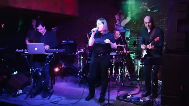 California King Bed (Rihanna Cover) – Ольга Карипанова – 21.03.21 – O’Connell’s Pub (г. Москва). смотреть онлайн