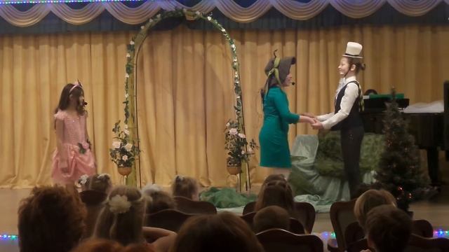 "Дюймовочка"в музыкальной школе Шаляпина смотреть онлайн