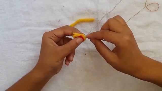 Красивая резинка для волос Цветы Делаем идею/Обруч для волос вышивка Цветы/Резиночка Цветок Делаем смотреть онлайн