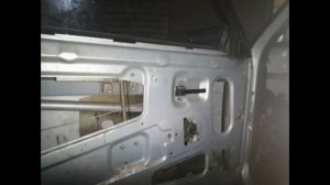 21093 Снятие Центрального замка и дверных карт