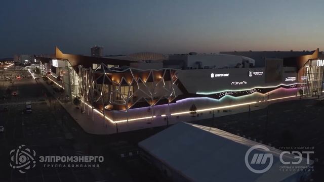 Монтаж архитектурной подсветки фасадов ТРЦ "Планета" (Пермь) смотреть онлайн