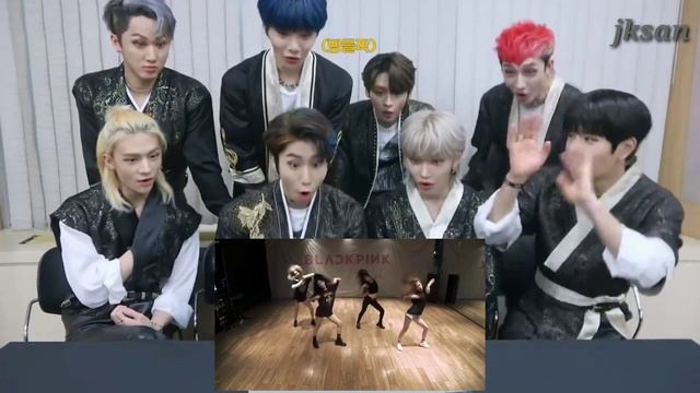 STRAY KIDS reaction to BLACKPINK - 'BOOMBAYAH' DANCE PRACTICE VIDEO смотреть онлайн