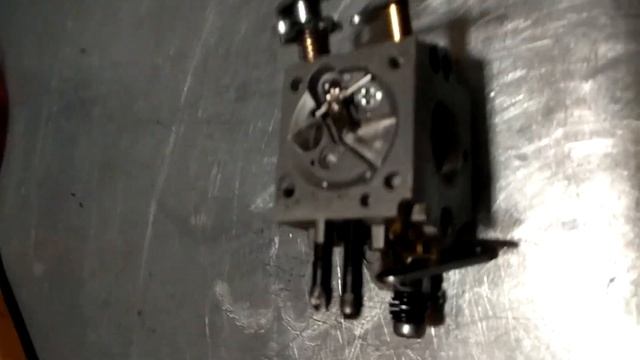 бензопила- стреляет в глушитель и карбюратор,свеча мокрая-устранение причины смотреть онлайн