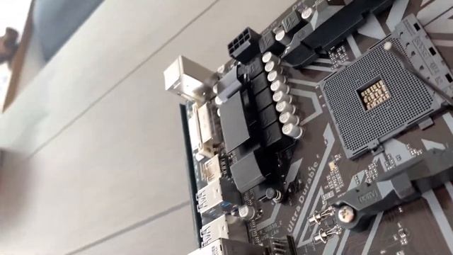 La PC DEFINITIVA para STREAMING! ? | RYZEN 7 + 2070 SUPER | HUDYC смотреть онлайн