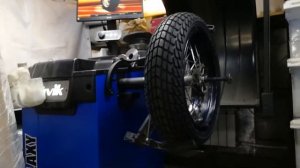 Мото шиномонтаж и балансировка.