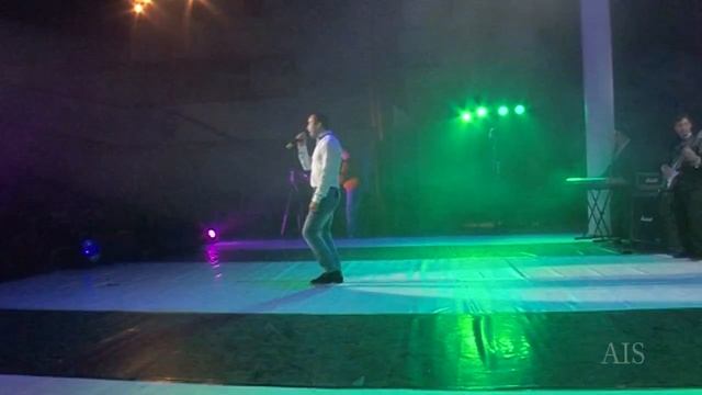 Артур Халатов в концертной программе ПОЕТ ГИТАРА т Фрагмент 23.mp4 смотреть онлайн