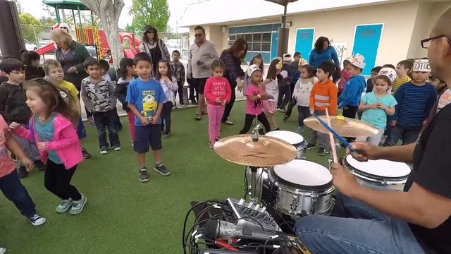 Move your feet - Drums at the Schools 2017 - Drum Clinic смотреть онлайн