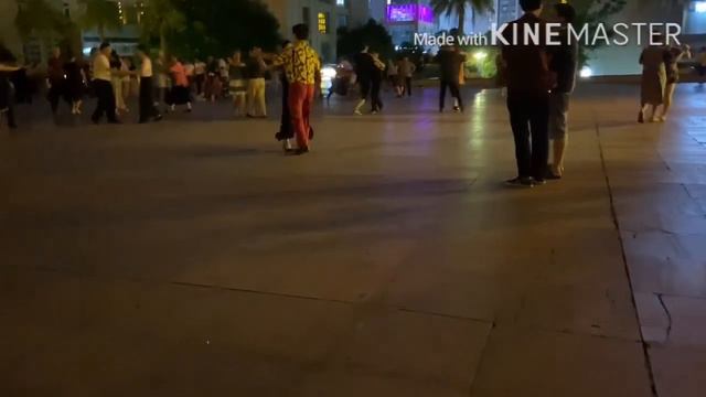 Trending In China || Chinese Couples Rural Style Dance Goes Viral Online || Chongqing China Dance