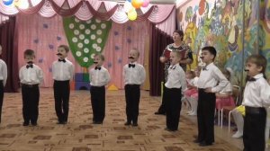 Песня - шутка: "Мы сами с усами"