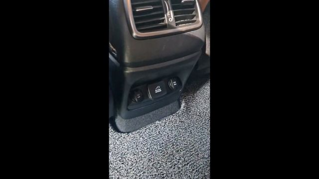 KIA SORENTO 2017 Салон