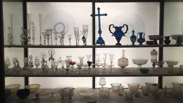Museo Poldi Pezzoli and Pinacoteca Ambrosiana MIlano смотреть онлайн