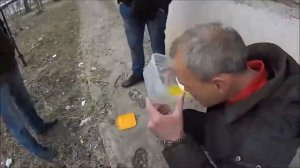 На что готов мужик ради 300 руб / Выпил 20 сырых яиц и облевался | Перезалив