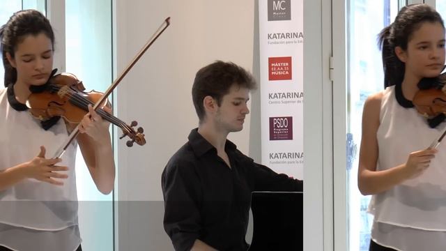 VIVALDI Four Seasons - Patricia Cordero (14yr old) смотреть онлайн