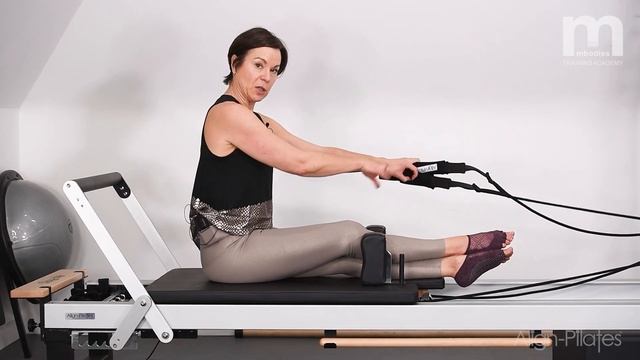 Pilates Reformer Workout Level 2: Intermediate (45 mins) смотреть онлайн
