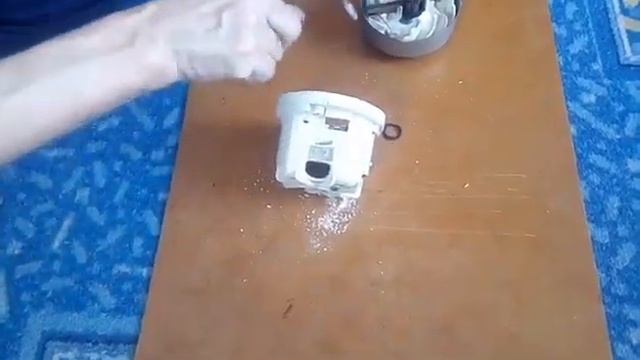 Ремонт пылесоса с пластиковым двигателем смотреть онлайн