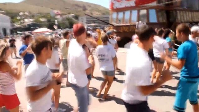 Флеш моб Балаклава 2013 - 2 смотреть онлайн