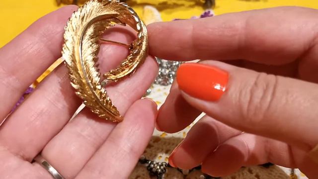 Австрийские кристаллы ретро броши 50-60 х #Кристаллы Риволи #vintagejewelry