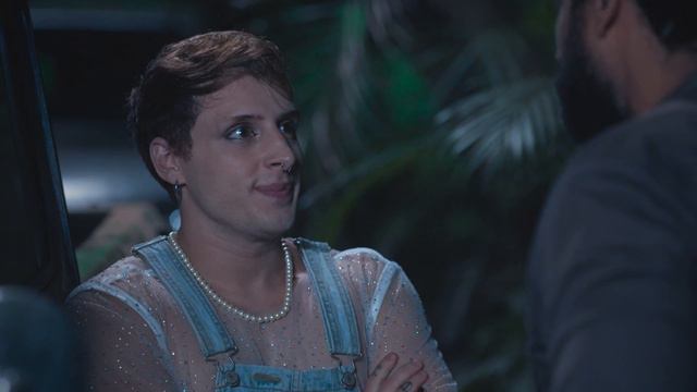 CAIO SALVA JOÃO E GANHA O CORAÇÃO DA ALINE, DESISTE DO DANIEL - TERRA E PAIXÃO NOVELA смотреть онлайн