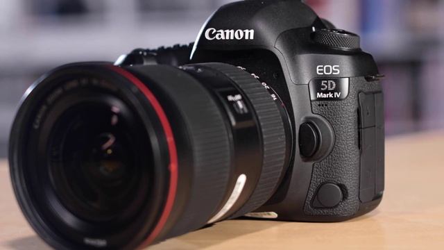 The EOS 5D Mark IV camera builds on the powerful legacy of the 5D series смотреть онлайн