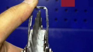 Ленточная насадка с автоматической подачей саморезов для дрели или шуруповерта.