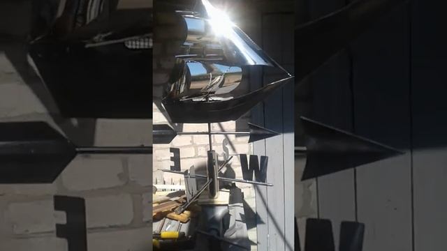 Флюгер на крышу дома из жестянки | A weather vane on the roof of a house from a tin. Handmadeх смотреть онлайн