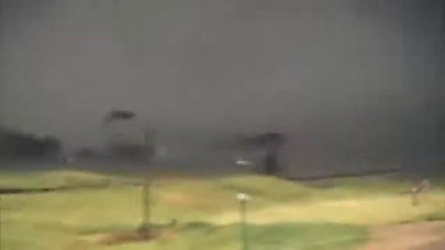 Невероятно красивые кадры ТОРНАДО СМОТРИМ ! The most beautiful tornado! смотреть онлайн