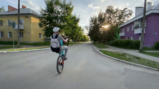 Катание на заднем колесе #stunt смотреть онлайн