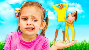 Очень Маленький и Большие игрушки | Майя и Маша | Детские песни