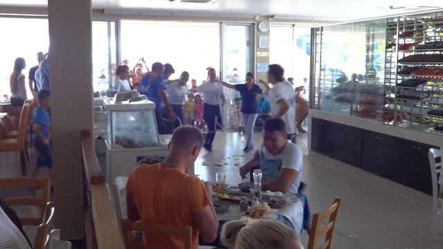 Ayia Napa Ocean Basket смотреть онлайн