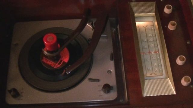 1956 OLYMPIC HIGH FIDELITY RADIO/RECORD PLAYER MODEL A590 -- LOVE LOVE LOVE -- THE CLOVERS смотреть онлайн