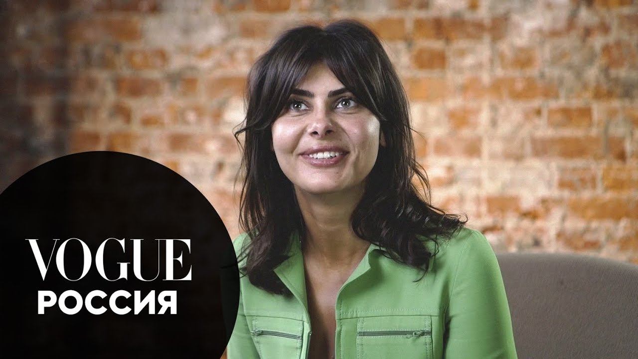 Что в сумке у Надежды Оболенцевой? смотреть онлайн