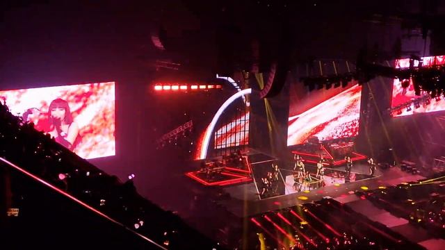 221222 BLACKPINK - playing with fire @ BORN PINK WORLD TOUR IN AMSTERDAM [FANCAM] смотреть онлайн