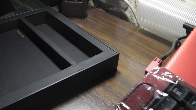 Распаковка карманного нетбука One Mix. смотреть онлайн