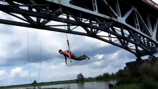 RopeJumping. 12 м. Титовский мост. Сальто назад. 28 прыжок. 1 кам.
