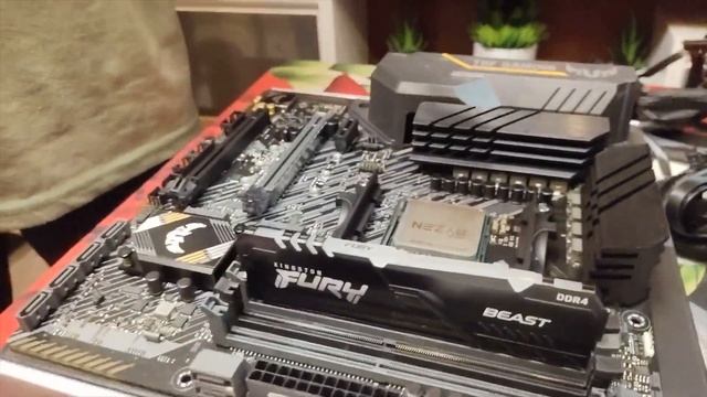 30K BUDGET GAMING WHITE PC BUILD RYZEN 5 4650G PRO смотреть онлайн