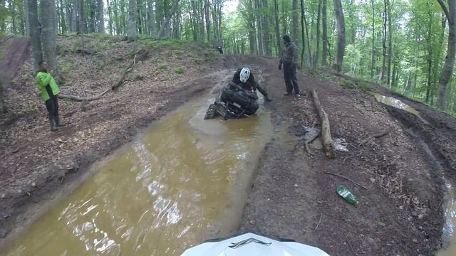квадроцикл brp can-am 800 max смотреть онлайн