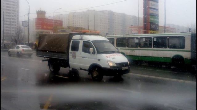 В Москве снегопад. In Moscow snowfall. смотреть онлайн