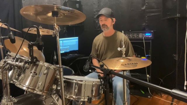 Nazareth Love hurts drum cover смотреть онлайн