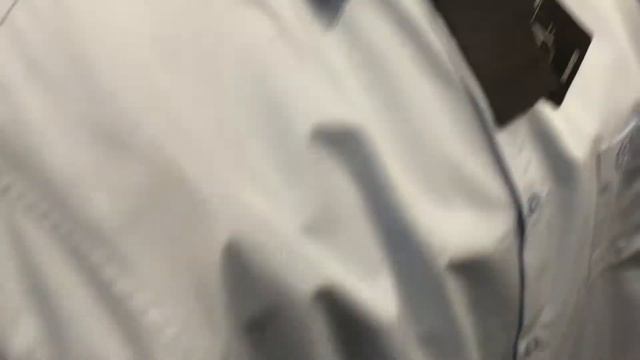 Покупаю подарок маме на свои деньги / Что я подарю маме на НГ? смотреть онлайн