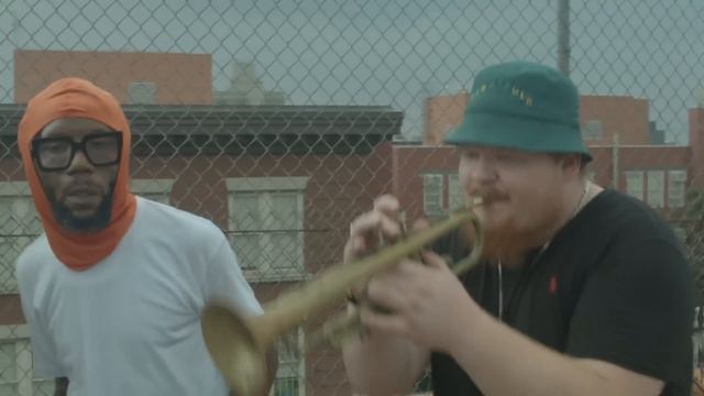 Chandelier - Sia (Too Many Zooz Cover ft. Joshua Gawel of Lucky Chops) смотреть онлайн