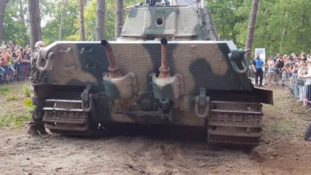 King Tiger, Engine Start Up, Militracks 2018