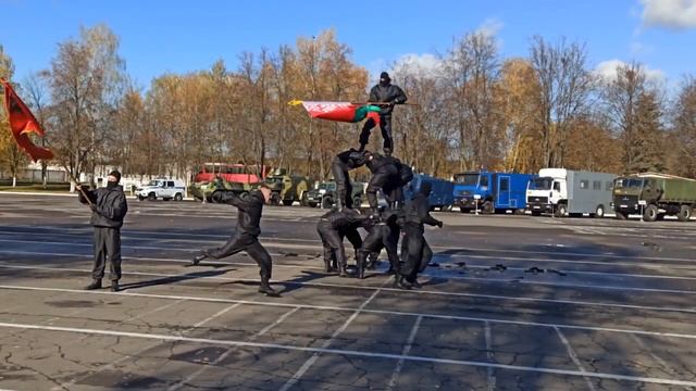 День открытых дверей войсковой части 3214 и факультета внутренних войск ВА Республики Беларусь!!! смотреть онлайн