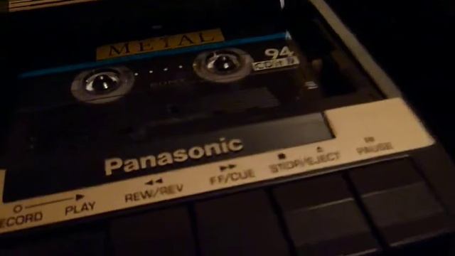 Panasonic RQ-2103 и RQ-2732 смотреть онлайн