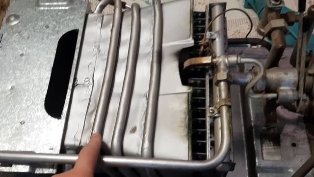 Достаём радиатор с колонки,сколько весит? смотреть онлайн