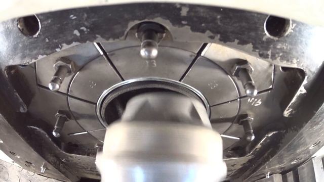 Ремонт пневмоподвески. Сборка пневмобаллонов Stuttgart Service. Repair Air suspension. смотреть онлайн