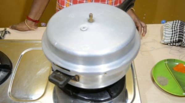 Popcorn| சோளப்பொரி | Homemade Popcorn | Cooker Popcorn | Easy Cooking | Healthy Food