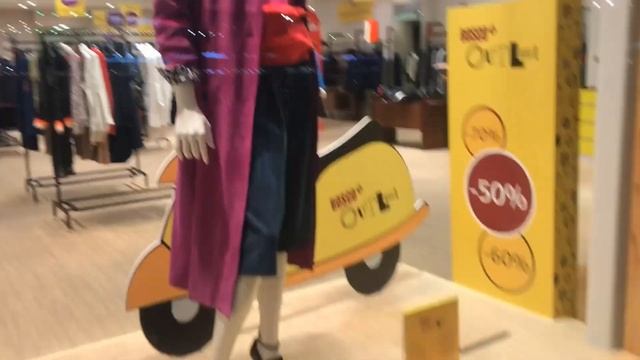 ЦЕНЫ Аутлет ВНУКОВО, Vnukovo Outlet Village, ЦУМ АУТЛЕТ, GUESS, Michael Kors, Nike Часть 1 смотреть онлайн