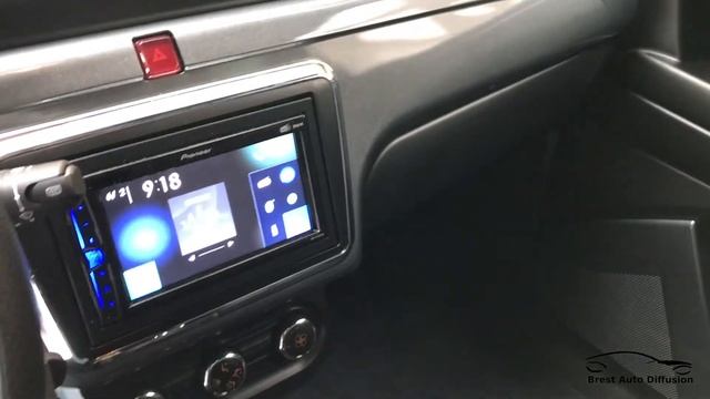 Présentation Ligier JS60 CHIC la révolution du sans permis BREST AUTO DIFFUSION смотреть онлайн